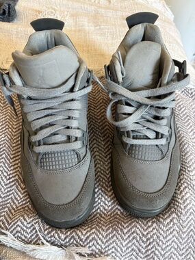 Nike Air Jordan Retro SE “Wet Cement” Paris Olympics edition